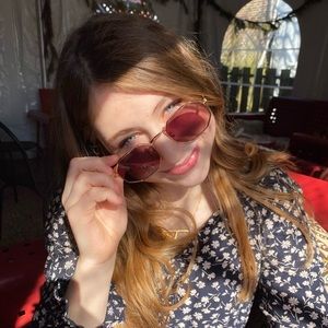 Meet your Posher, Anna